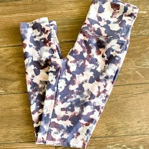 Balance Collection Floral Camo Leggings
